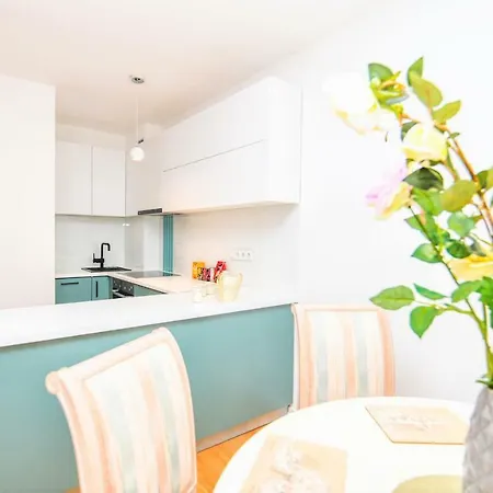 Apartament Modern 2bdr Apartment-best View- Free Parking Sarajewo